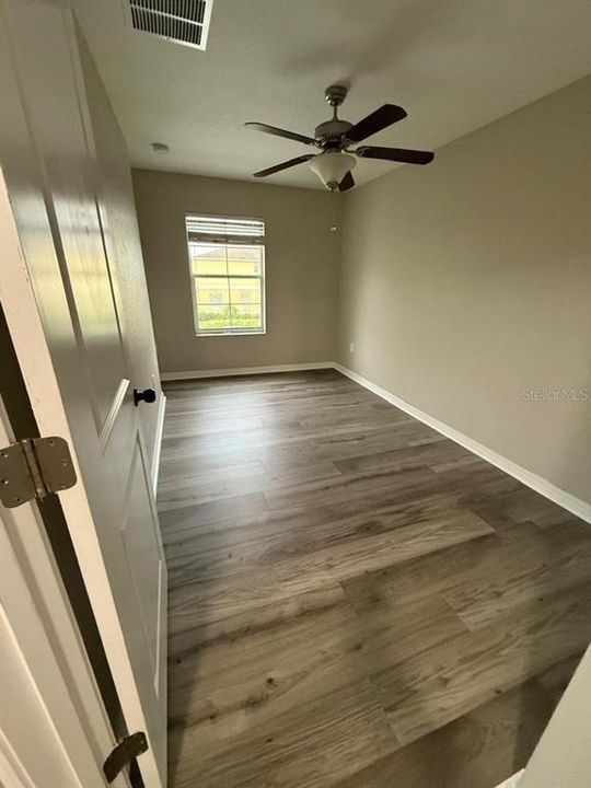 For Sale: $249,500 (3 beds, 2 baths, 1668 Square Feet)