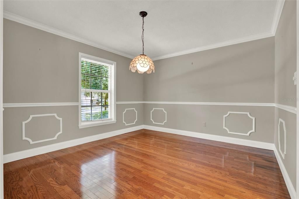 Active With Contract: $650,000 (5 beds, 3 baths, 3309 Square Feet)