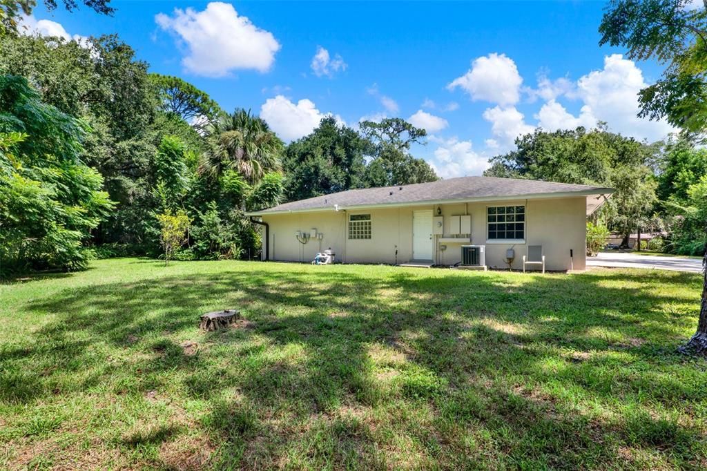 Active With Contract: $650,000 (5 beds, 3 baths, 3309 Square Feet)