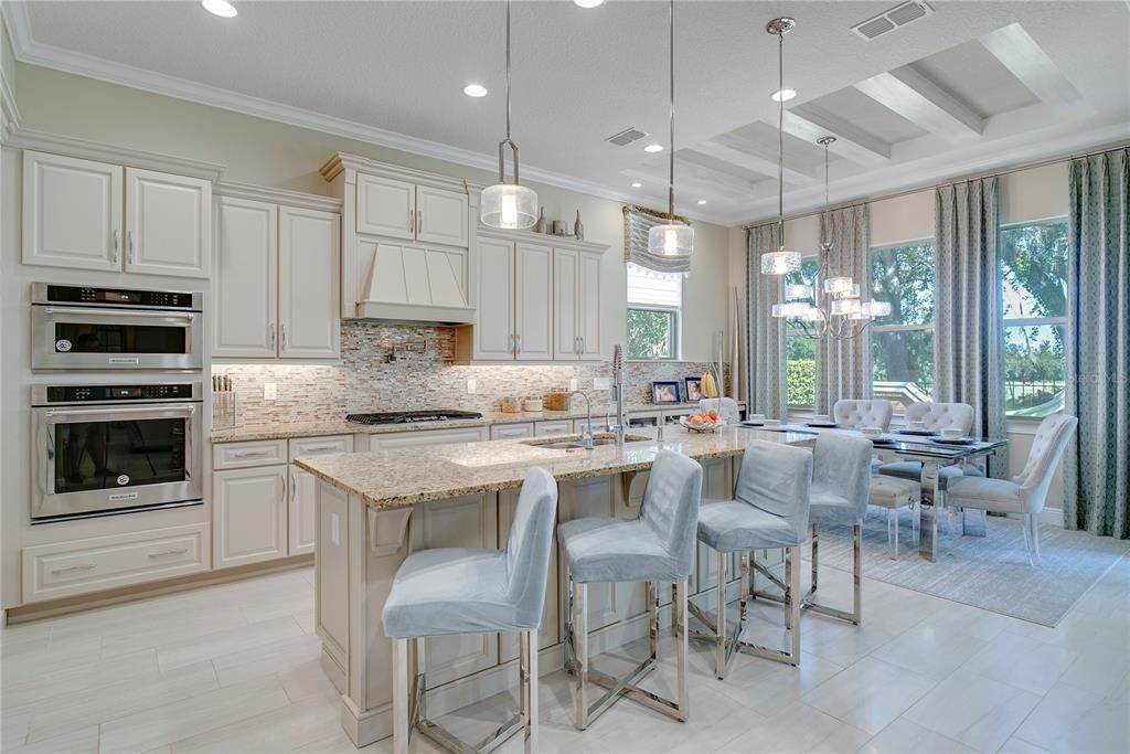 For Sale: $1,200,000 (4 beds, 4 baths, 3624 Square Feet)