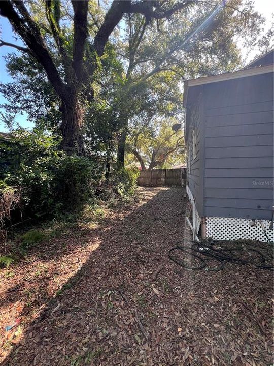 Active With Contract: $225,000 (4 beds, 2 baths, 1252 Square Feet)