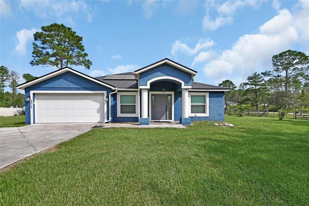 Active With Contract: $439,900 (3 beds, 2 baths, 1674 Square Feet)