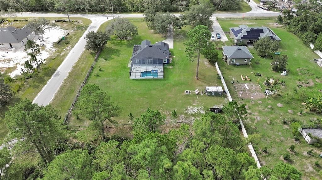 Active With Contract: $439,900 (3 beds, 2 baths, 1674 Square Feet)