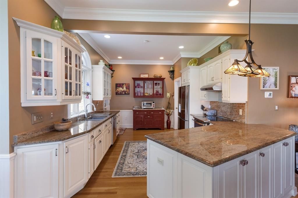 待售: $2,900,000 (3 贝兹, 3 浴室, 4207 平方英尺)