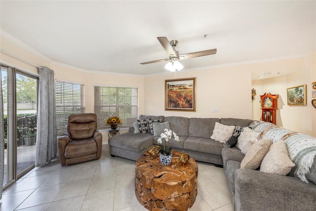 Activo con contrato: $259,000 (2 camas, 2 baños, 1107 Pies cuadrados)