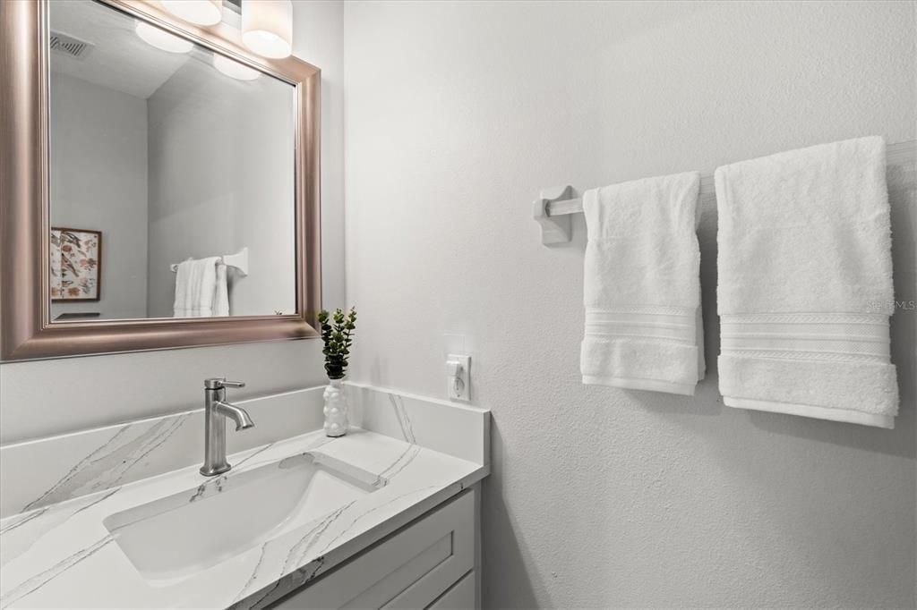 Active With Contract: $269,000 (3 beds, 2 baths, 1343 Square Feet)