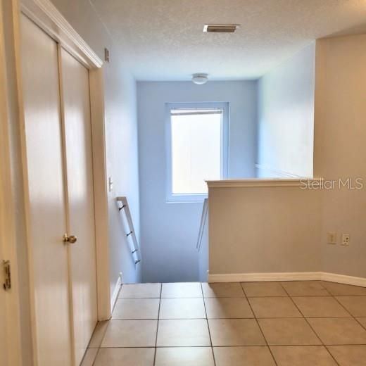 For Rent: $1,999 (4 beds, 2 baths, 2496 Square Feet)