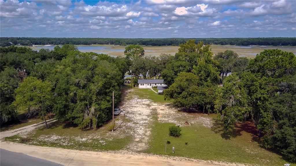 For Sale: $299,000 (3 beds, 1 baths, 1800 Square Feet)