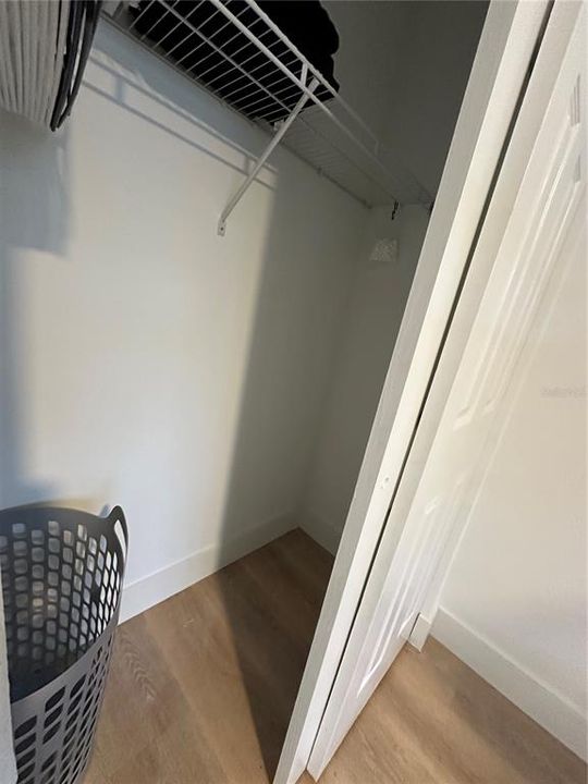 For Rent: $1,850 (2 beds, 1 baths, 742 Square Feet)