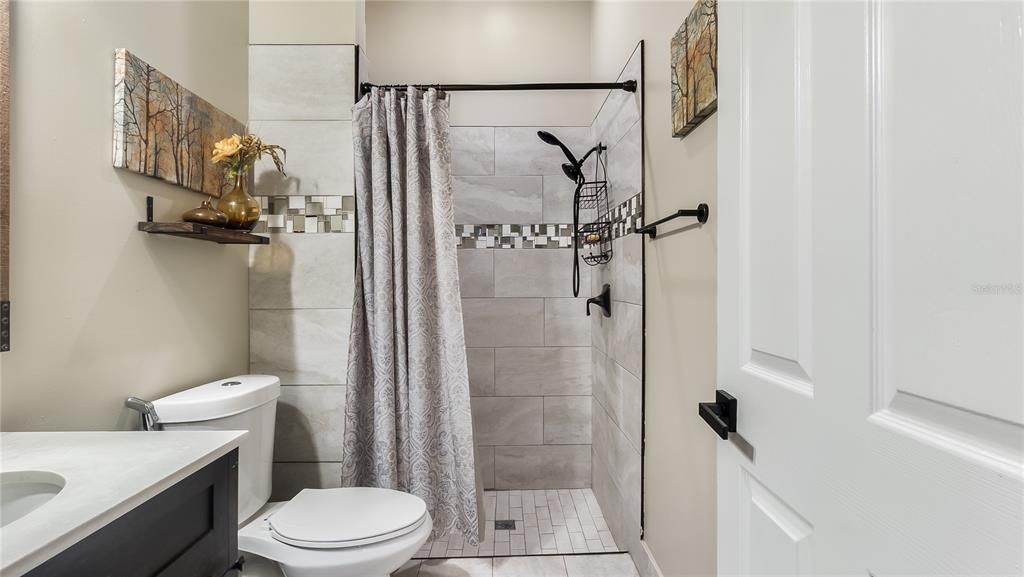 待售: $769,000 (5 贝兹, 4 浴室, 3393 平方英尺)