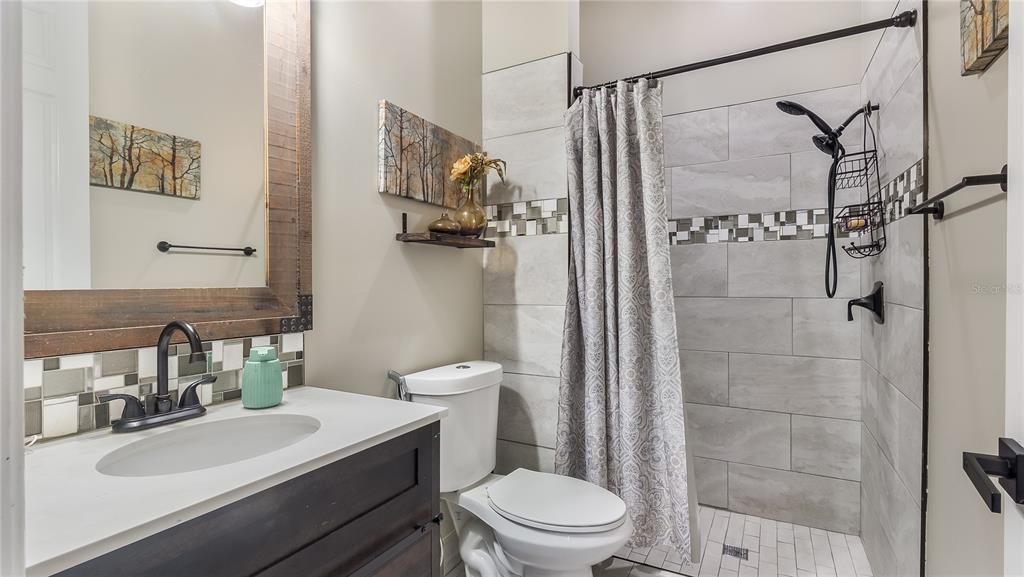 待售: $769,000 (5 贝兹, 4 浴室, 3393 平方英尺)