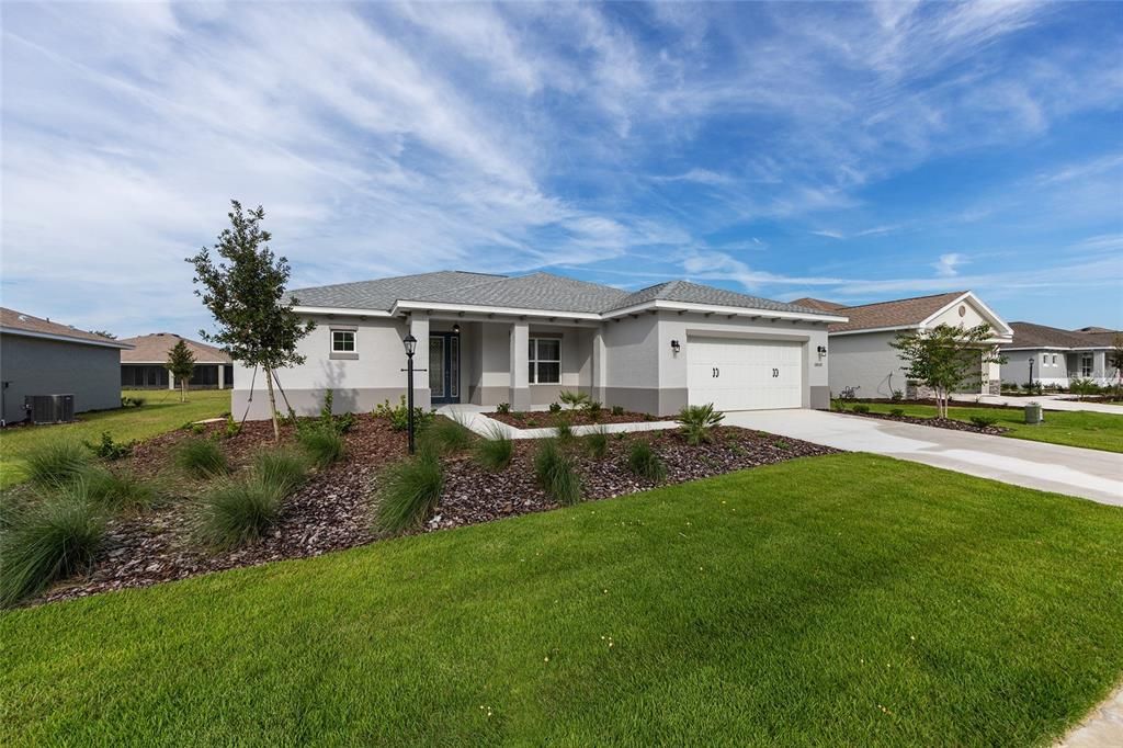 Activo con contrato: $370,000 (2 camas, 2 baños, 1718 Pies cuadrados)