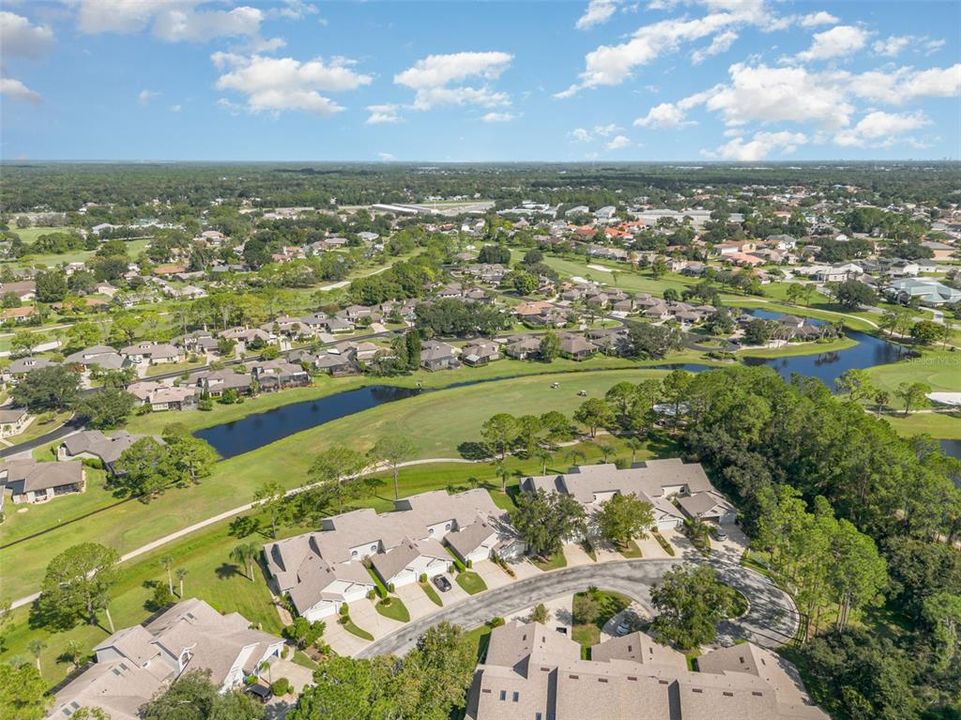 Под контрактом: $339,000 (2 спален, 2 ванн, 1736 Квадратных фут)