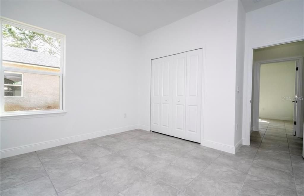 В аренду: $1,800 (4 спален, 2 ванн, 1580 Квадратных фут)