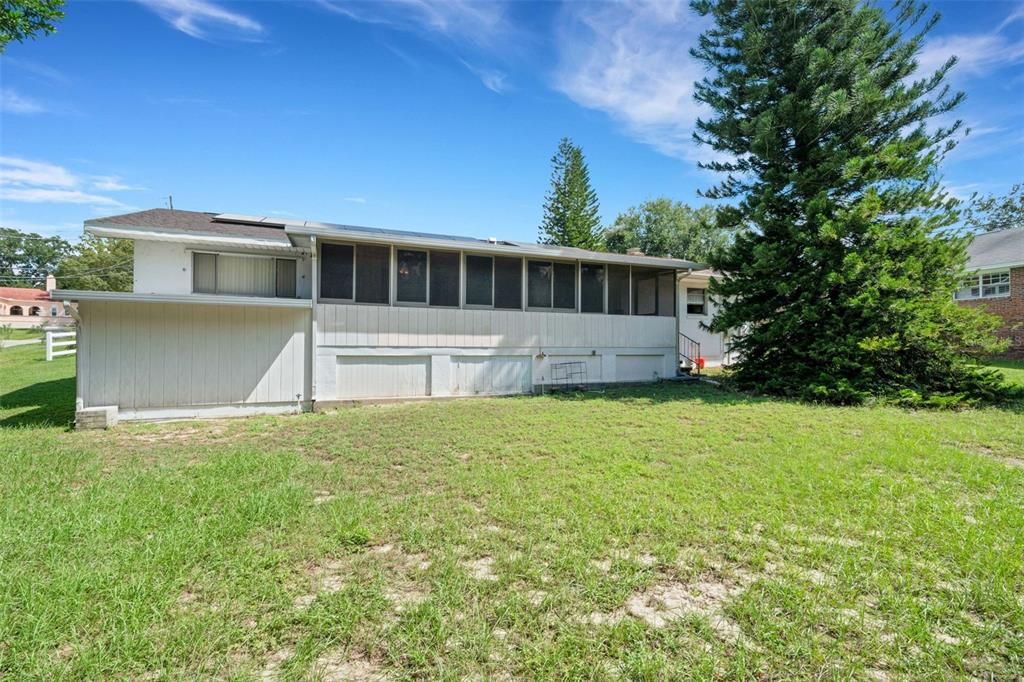 For Sale: $395,000 (3 beds, 2 baths, 1777 Square Feet)