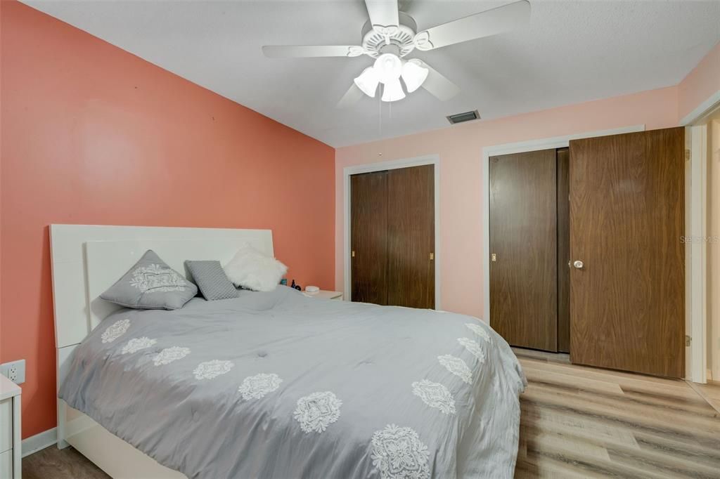 For Sale: $395,000 (3 beds, 2 baths, 1777 Square Feet)