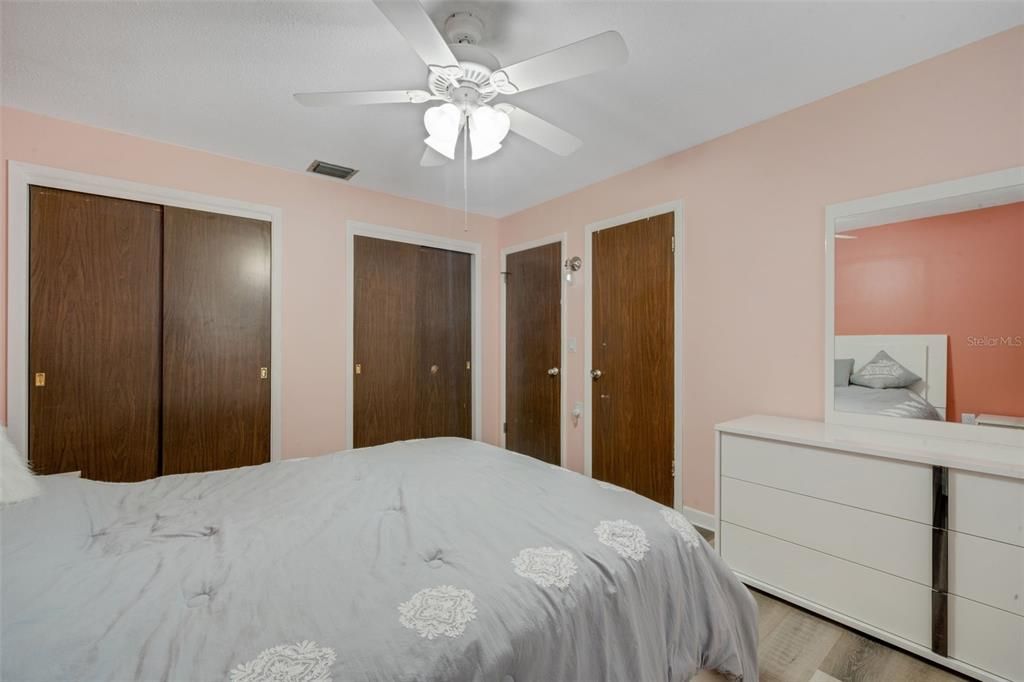 For Sale: $395,000 (3 beds, 2 baths, 1777 Square Feet)