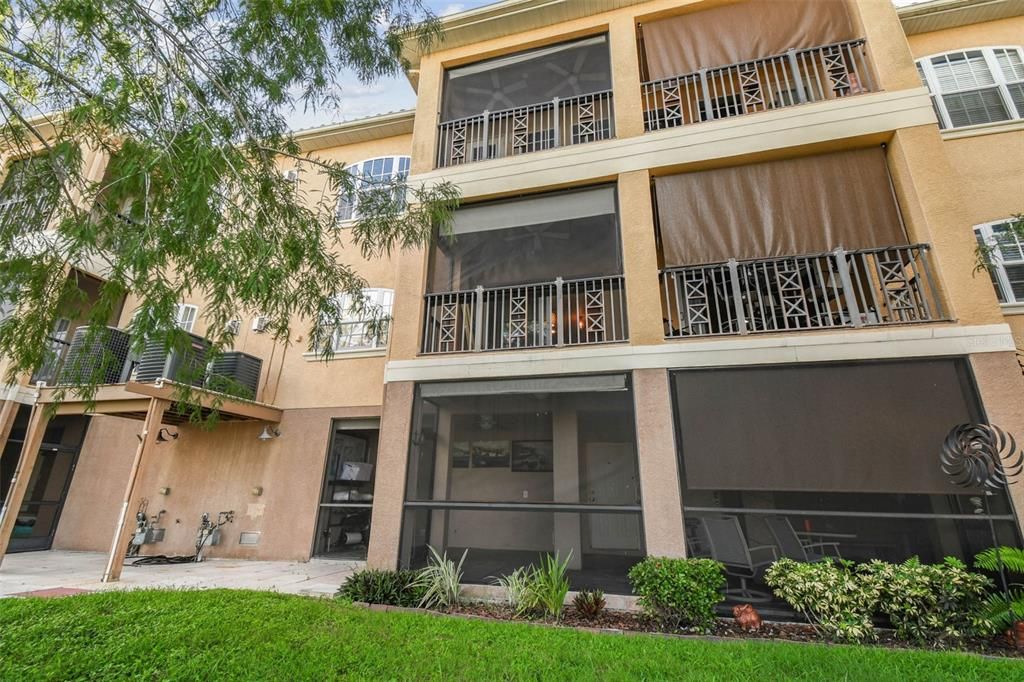 出租: $3,250 (3 贝兹, 3 浴室, 2122 平方英尺)