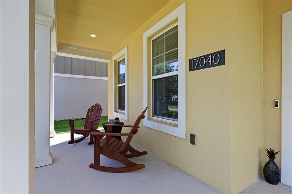 Под контрактом: $499,900 (4 спален, 3 ванн, 2030 Квадратных фут)