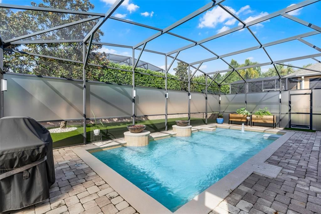 Activo con contrato: $540,000 (2 camas, 2 baños, 1974 Pies cuadrados)