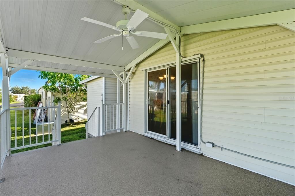 Под контрактом: $159,000 (3 спален, 2 ванн, 1296 Квадратных фут)