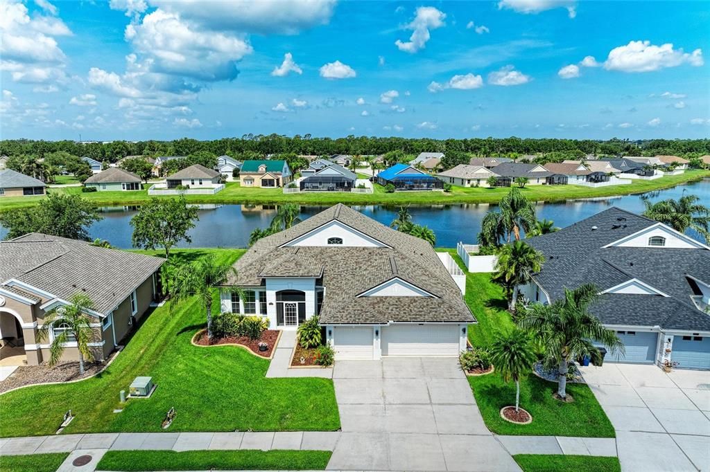 En Venta: $680,000 (4 camas, 3 baños, 2666 Pies cuadrados)