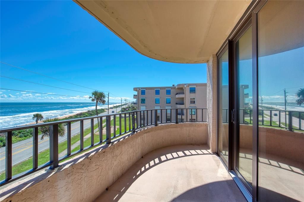 待售: $279,500 (2 贝兹, 2 浴室, 1275 平方英尺)