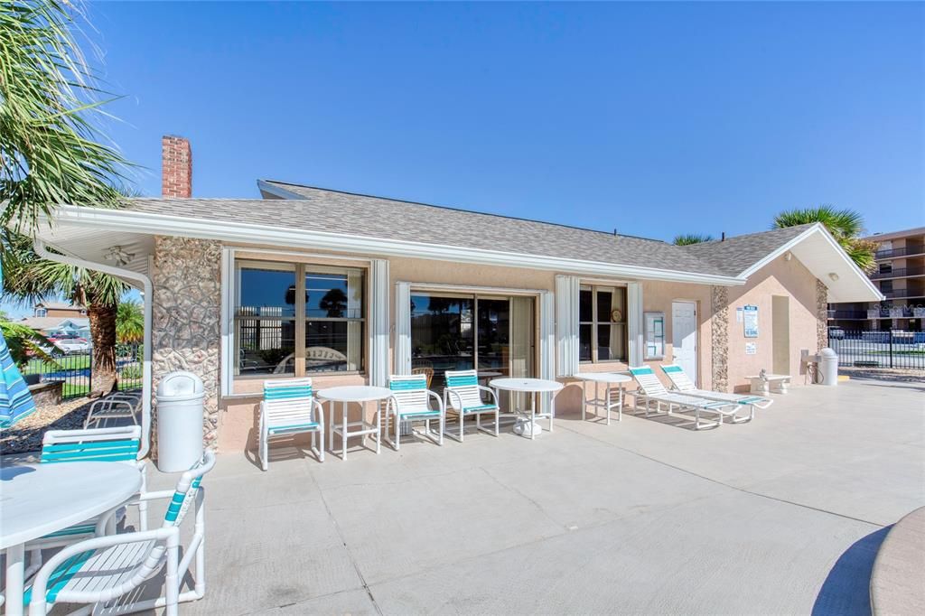 待售: $279,500 (2 贝兹, 2 浴室, 1275 平方英尺)