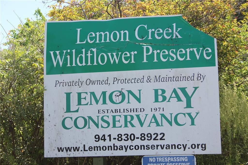 Active With Contract: $139,900 (2 beds, 2 baths, 933 Square Feet)