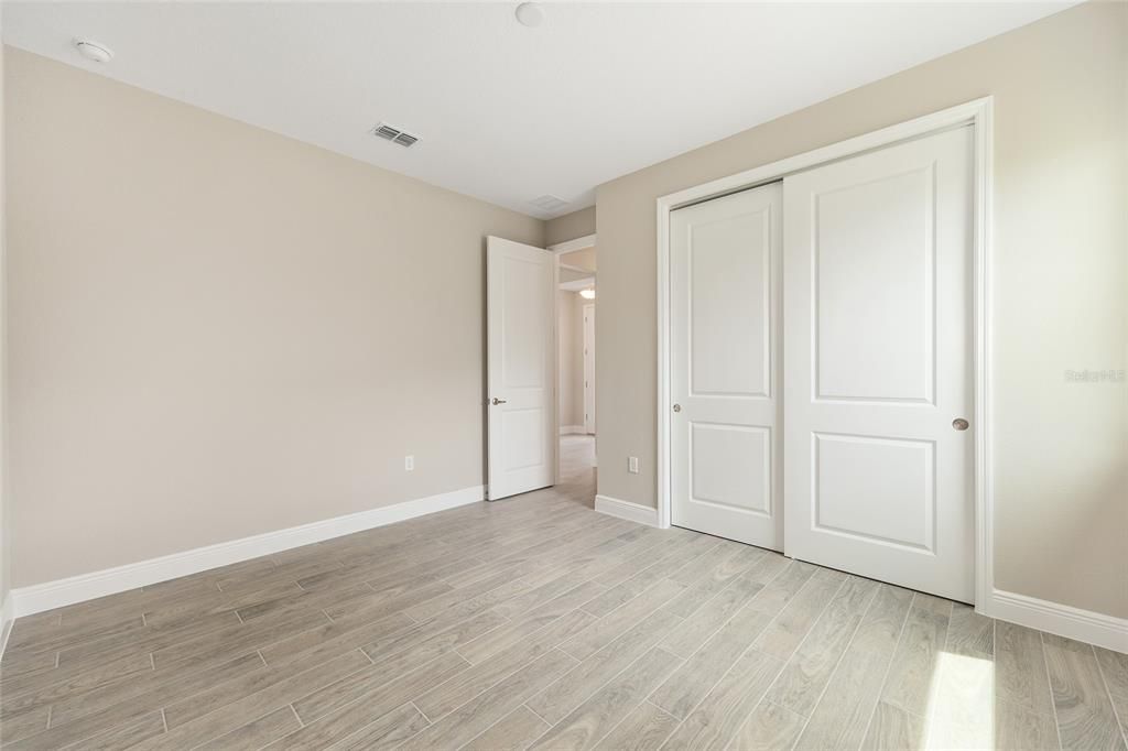 Active With Contract: $449,000 (3 beds, 2 baths, 2678 Square Feet)