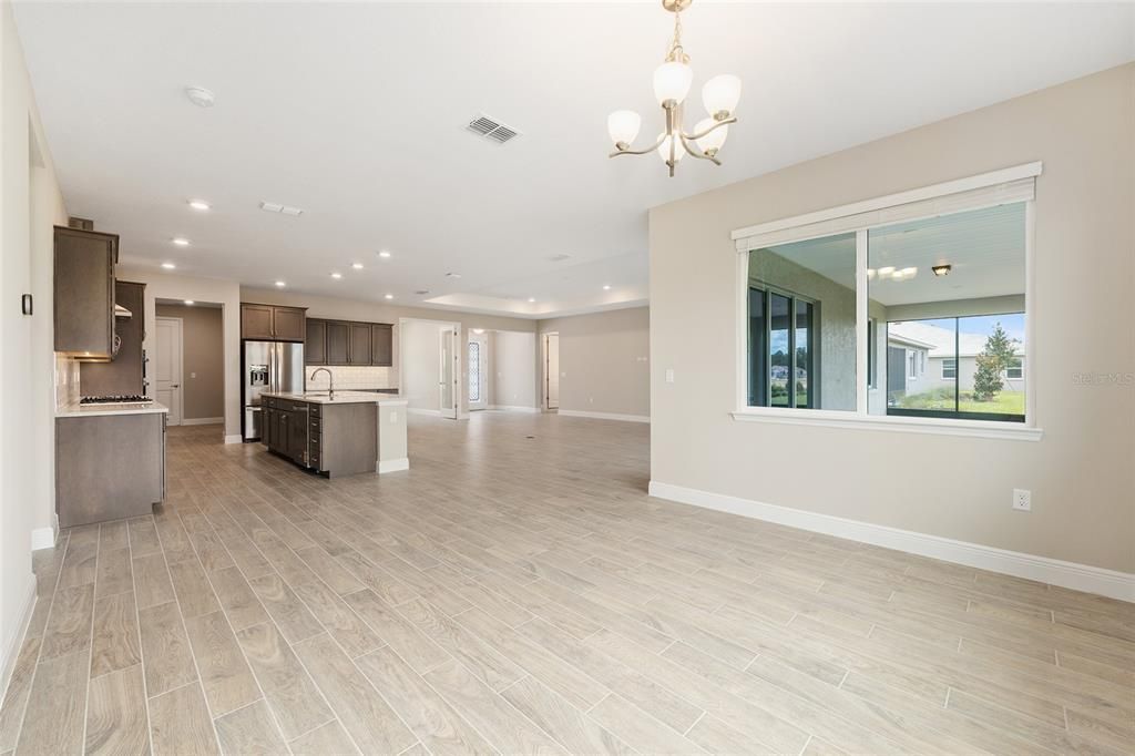 Active With Contract: $449,000 (3 beds, 2 baths, 2678 Square Feet)