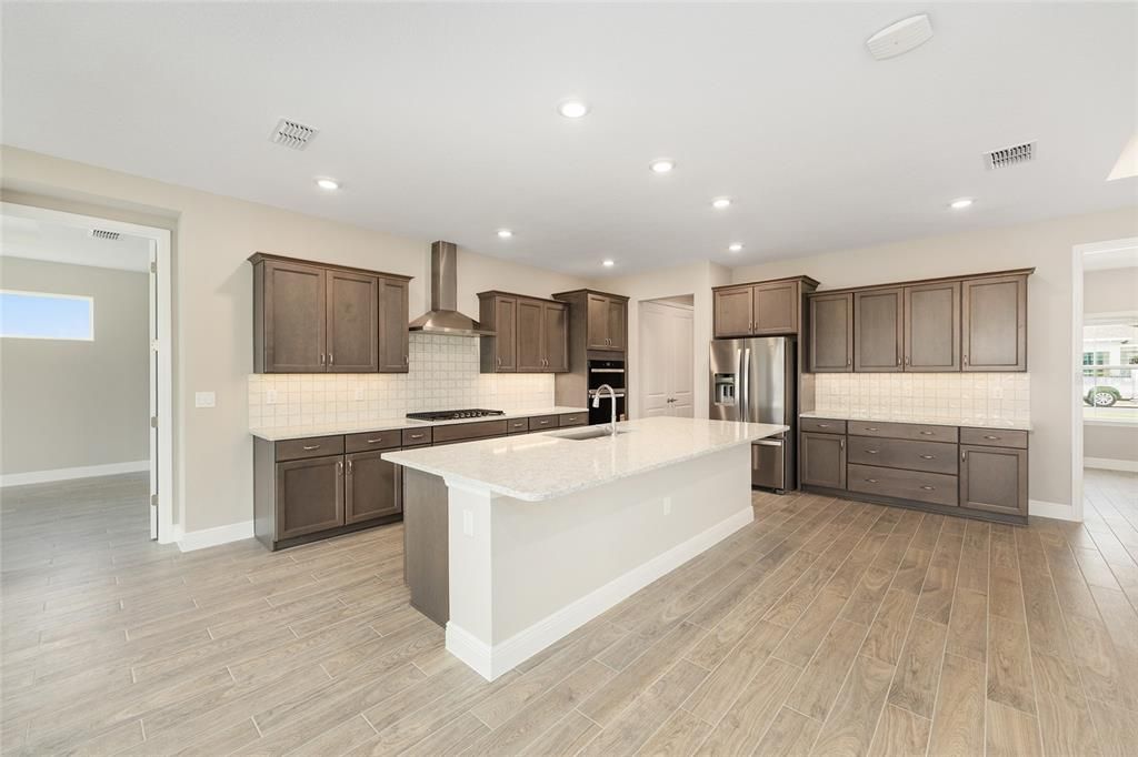 Active With Contract: $449,000 (3 beds, 2 baths, 2678 Square Feet)