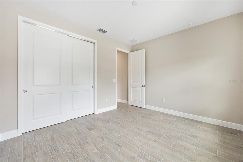 Active With Contract: $449,000 (3 beds, 2 baths, 2678 Square Feet)
