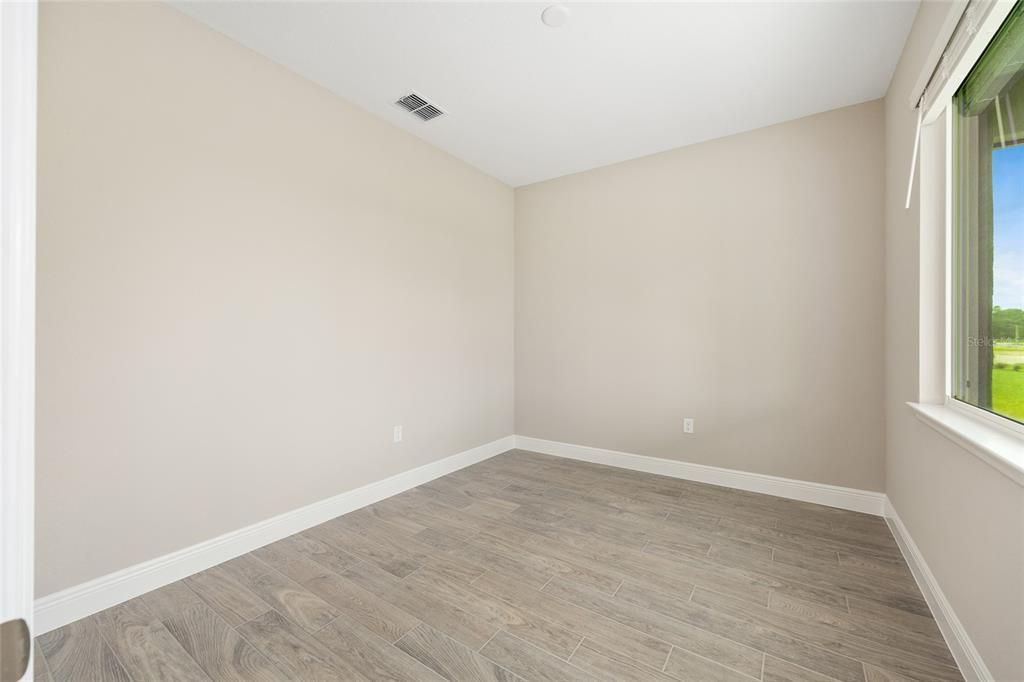 Active With Contract: $449,000 (3 beds, 2 baths, 2678 Square Feet)