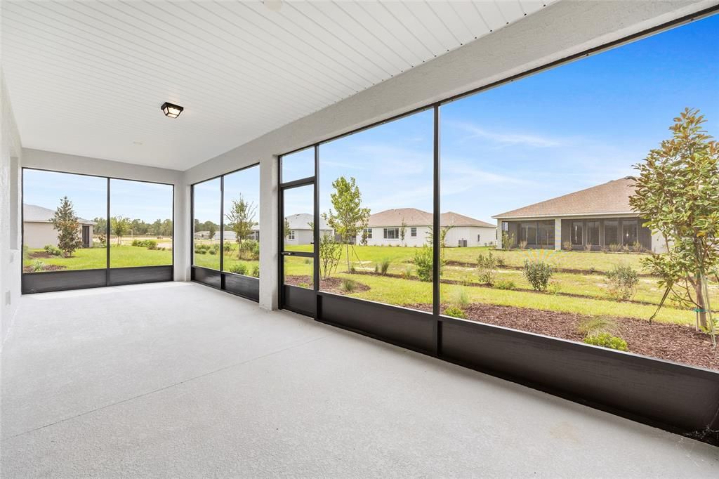 Active With Contract: $449,000 (3 beds, 2 baths, 2678 Square Feet)