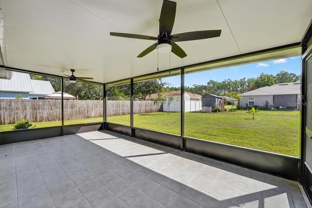 Active With Contract: $289,900 (3 beds, 2 baths, 1284 Square Feet)