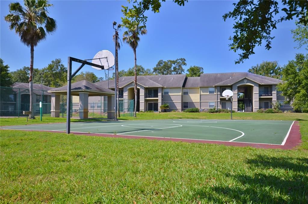 For Sale: $179,900 (3 beds, 3 baths, 1198 Square Feet)