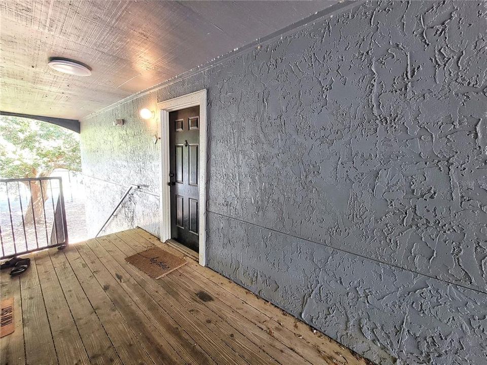 For Sale: $179,900 (3 beds, 3 baths, 1198 Square Feet)