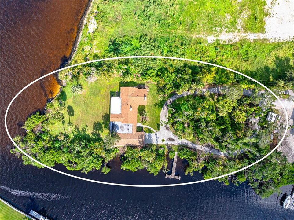 En Venta: $3,100,000 (5 camas, 2 baños, 3615 Pies cuadrados)