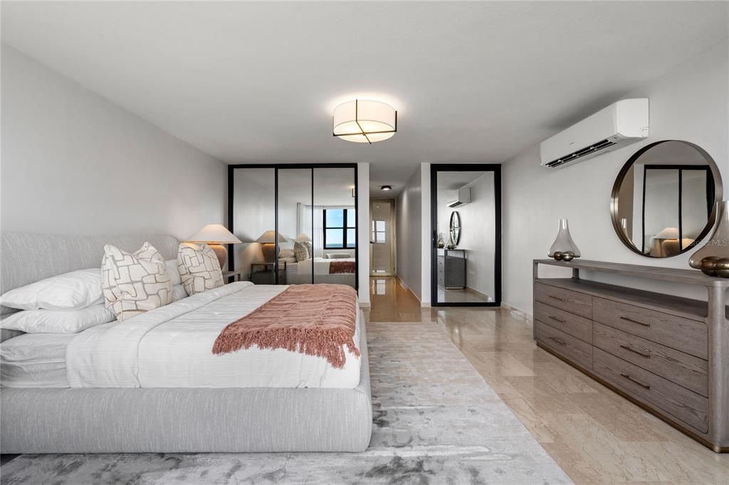 На продажу: $2,995,000 (3 спален, 2 ванн, 3020 Квадратных фут)