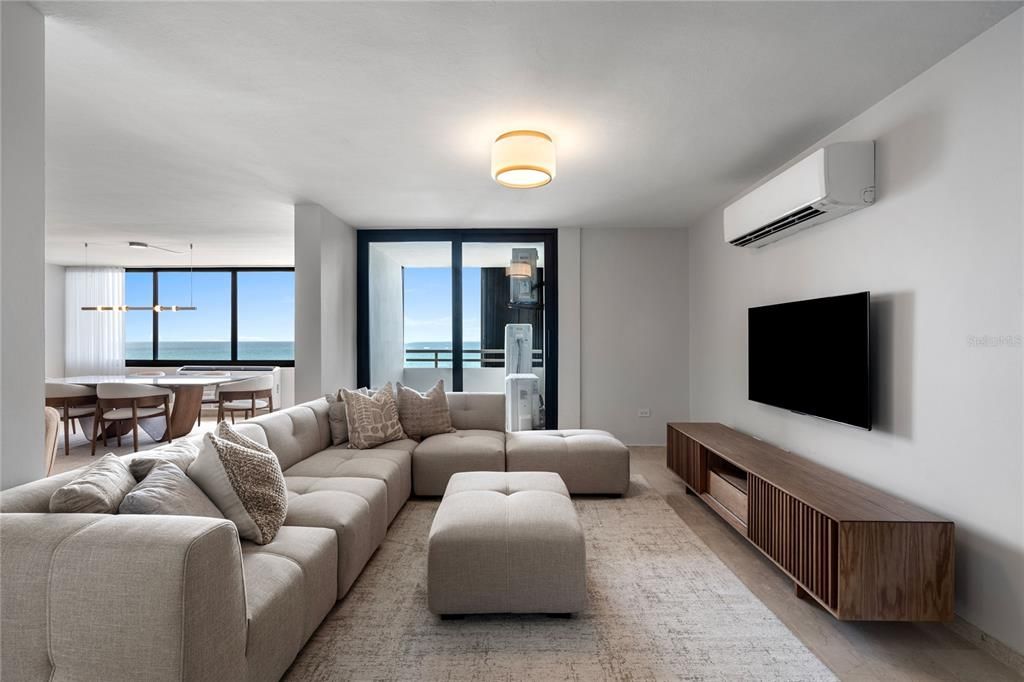 На продажу: $2,995,000 (3 спален, 2 ванн, 3020 Квадратных фут)