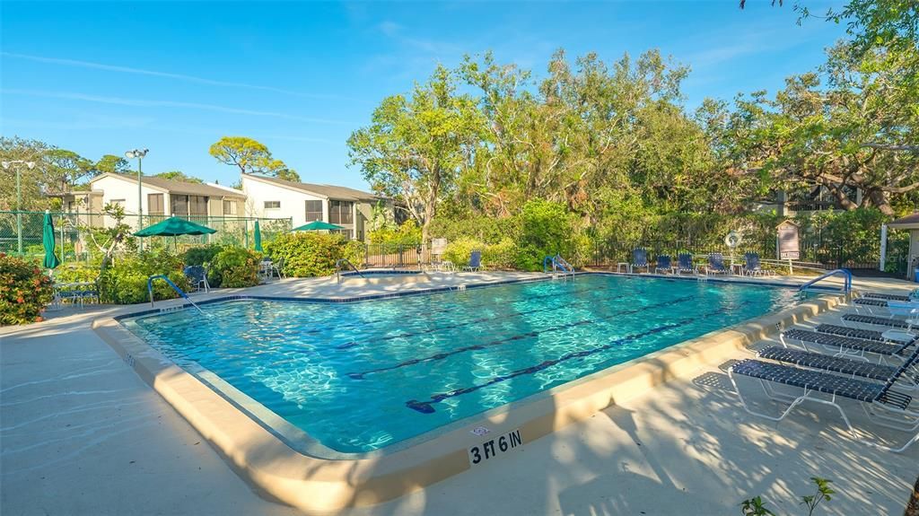 En Venta: $525,800 (2 camas, 2 baños, 1400 Pies cuadrados)