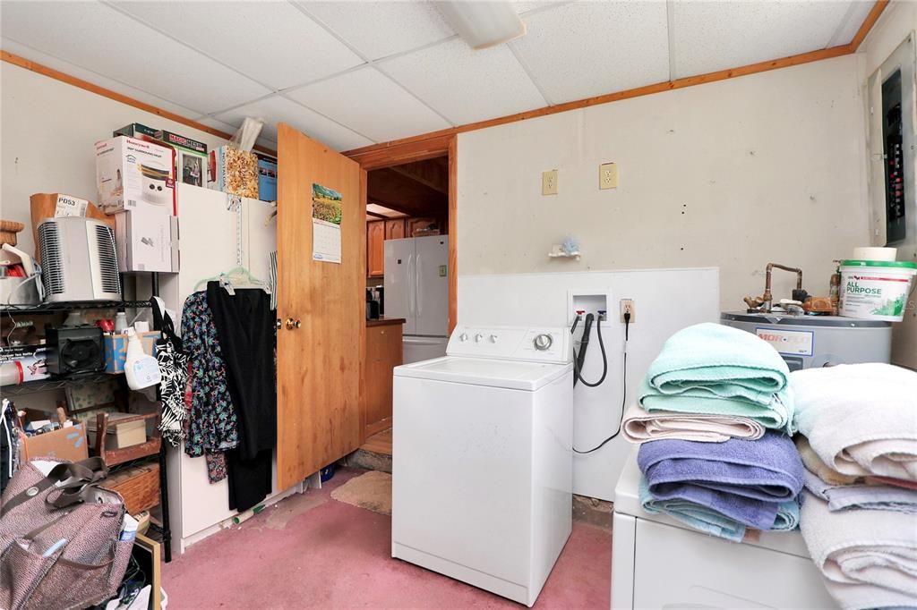 For Sale: $229,000 (3 beds, 2 baths, 1515 Square Feet)