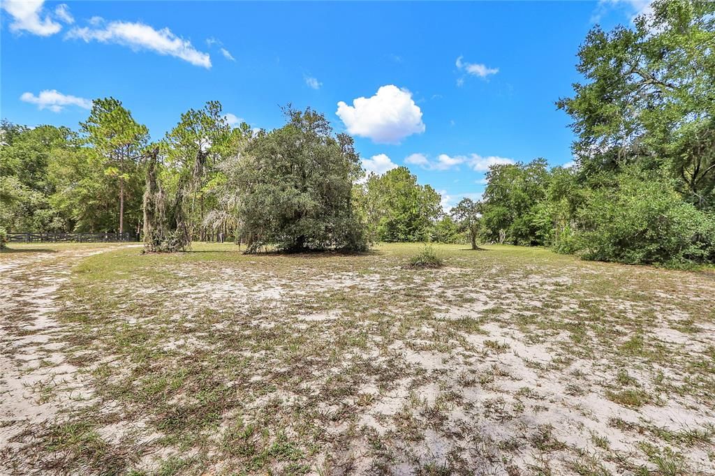 For Sale: $229,000 (3 beds, 2 baths, 1515 Square Feet)