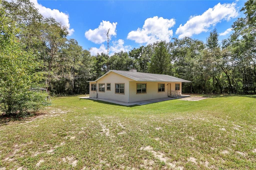 For Sale: $229,000 (3 beds, 2 baths, 1515 Square Feet)