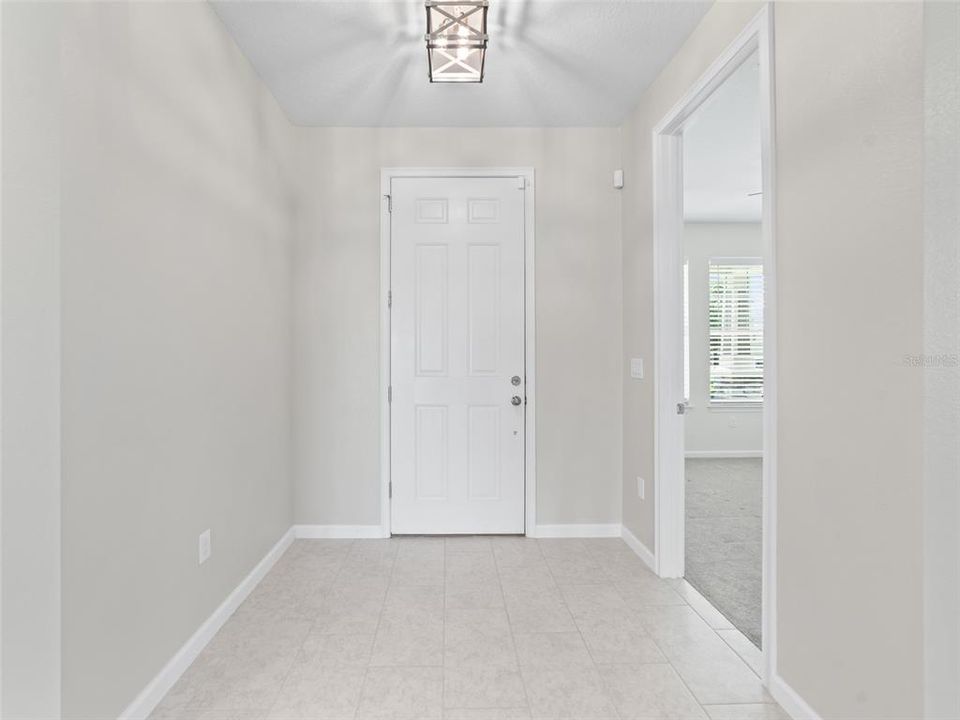 En Renta: $3,000 (4 camas, 2 baños, 2537 Pies cuadrados)