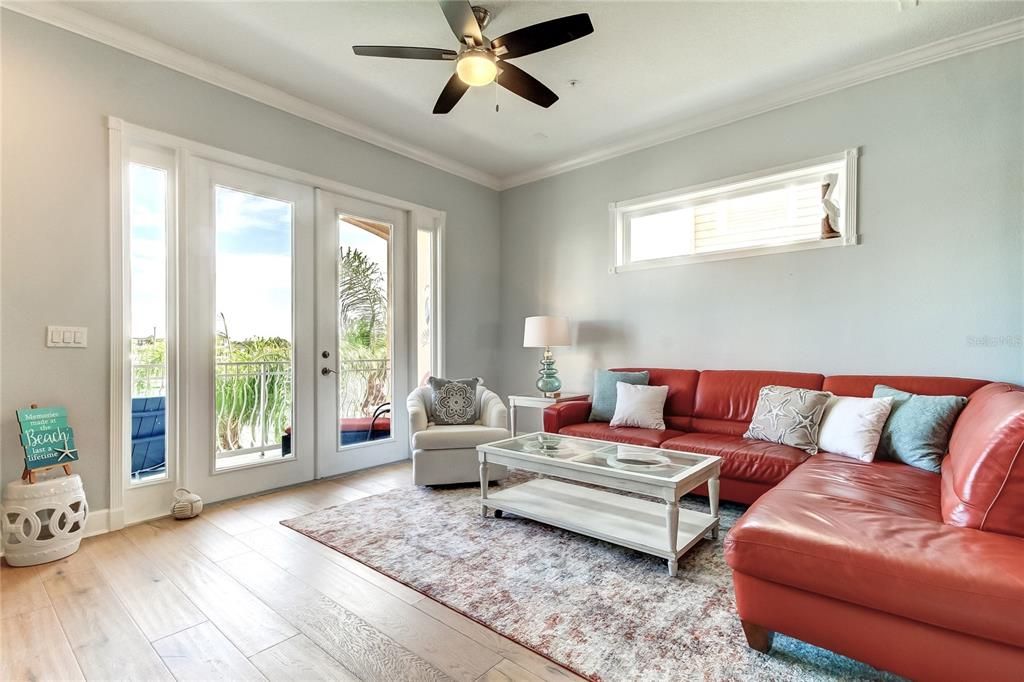 В аренду: $12,000 (3 спален, 3 ванн, 3340 Квадратных фут)