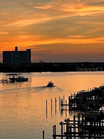 В аренду: $12,000 (3 спален, 3 ванн, 3340 Квадратных фут)