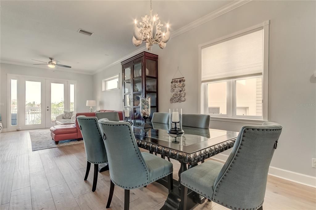 В аренду: $12,000 (3 спален, 3 ванн, 3340 Квадратных фут)