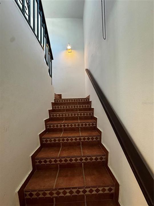 出租: $5,000 (4 贝兹, 3 浴室, 3277 平方英尺)